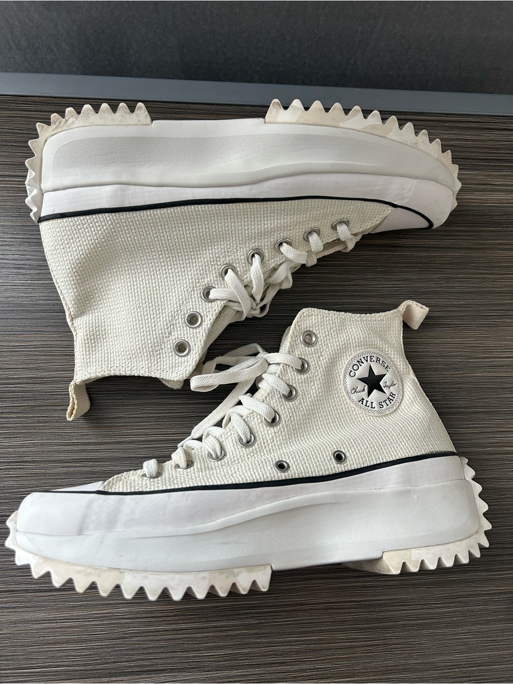 Converse Run Star Hike Hi Unisex Platform Sneaker In White M8 W9.5